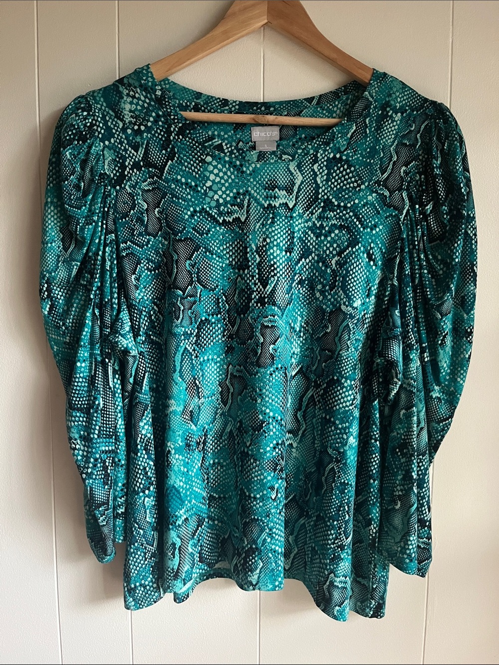 Chico's Women’s Teal and Black Snake-Print Boho Long Puff Sleeve Top Sz 3 or XL